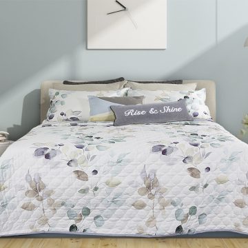 Medora Quilt Set