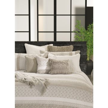 Lola Quilt Set for Sale